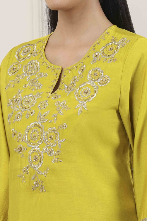 Green Sequined Embroidered Straight Kurta - Image 6