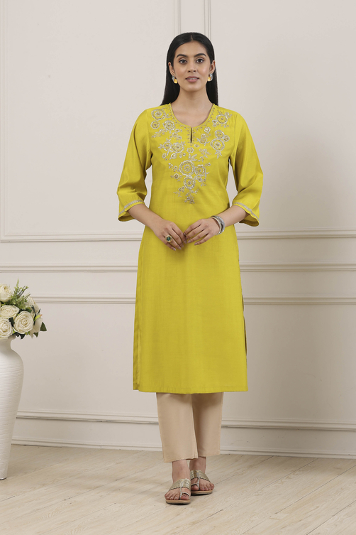 Green Sequined Embroidered Straight Kurta - Image 2