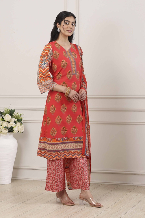 Red Cotton Floral Motifs Straight Suit Set - Image 4