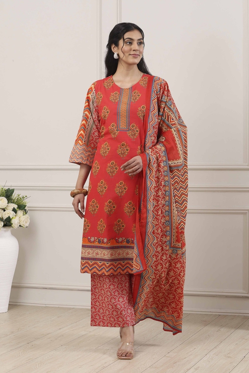 Red Cotton Floral Motifs Straight Suit Set - Image 3
