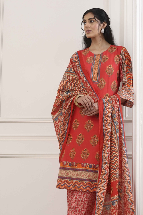 Red Cotton Floral Motifs Straight Suit Set - Image 2